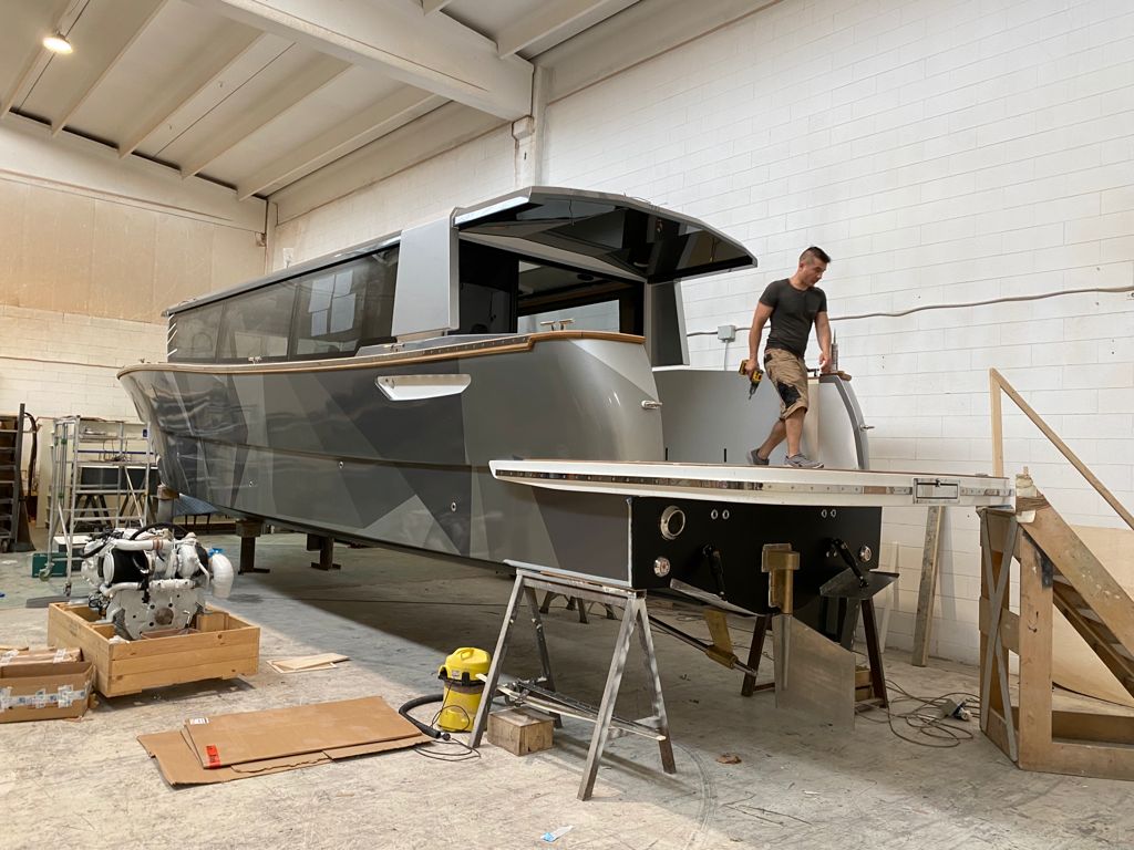 Construction process of our luxury yacht available for boat rental, lake como tour and lake como holiday